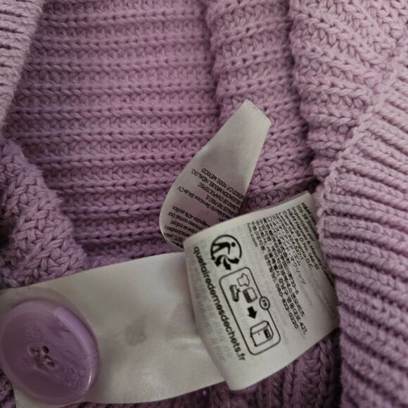 H&M Women's Soft Lavender Knit 3 Button Size Medium Cardigan - Picture 5 of 6